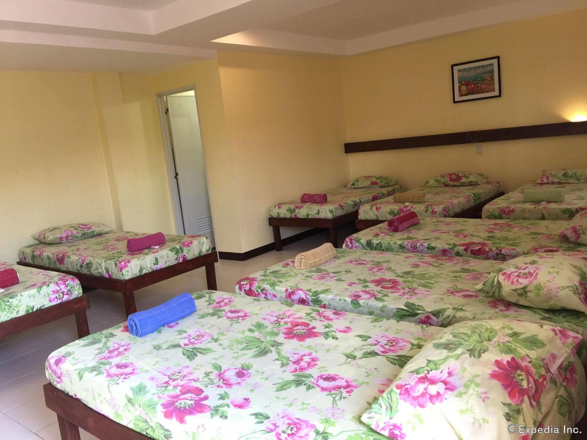 Greenfields Tourist Inn Панглао Экстерьер фото