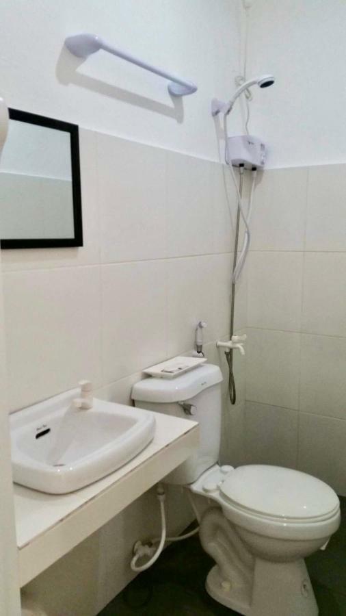Greenfields Tourist Inn Панглао Экстерьер фото